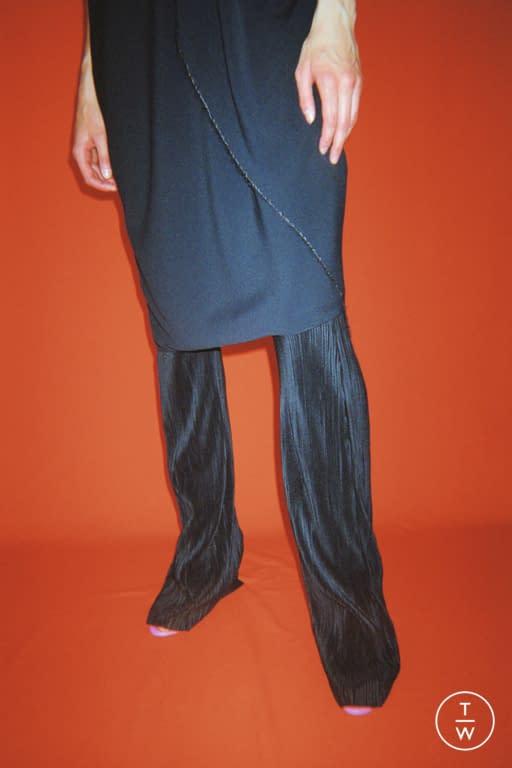 RE22 Atlein Look 22