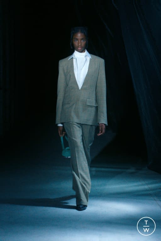 SS22 Botter Look 13