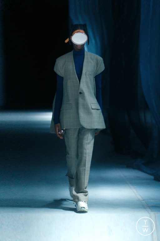 SS22 Botter Look 16