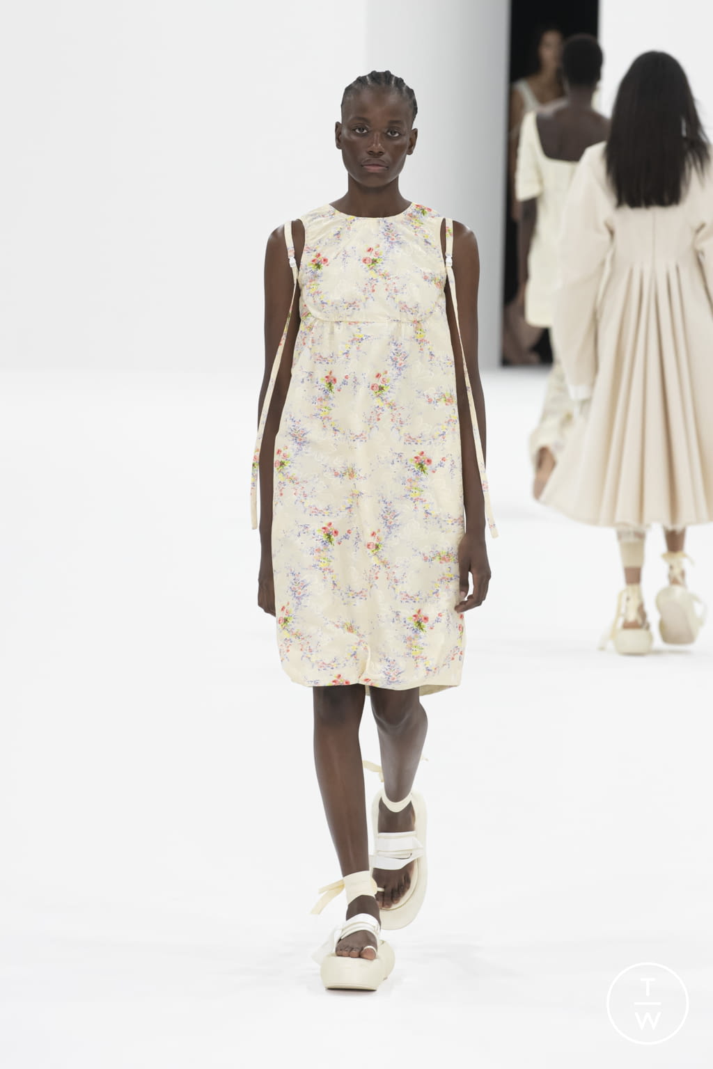 Fashion Week Milan Spring/Summer 2022 look 35 from the Sportmax collection womenswear