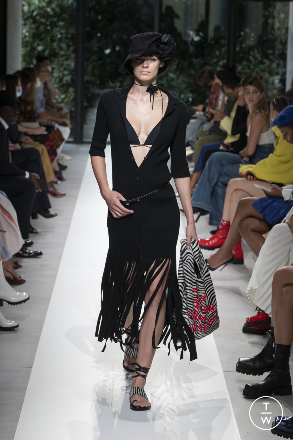 Fashion Week Milan Spring/Summer 2022 look 41 from the Philosophy di Lorenzo Serafini collection womenswear