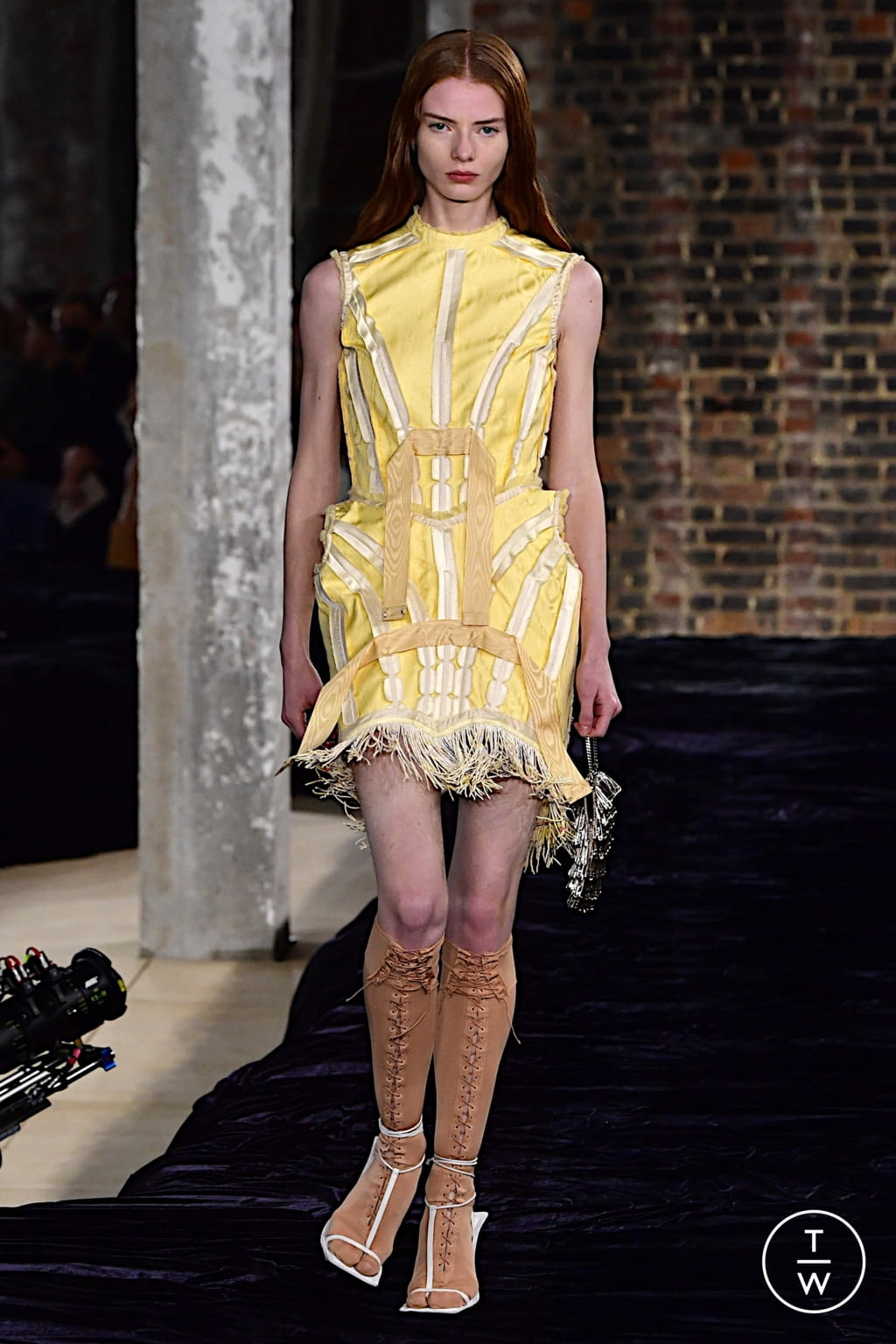 Fashion Week Paris Spring/Summer 2022 look 44 from the Acne Studios collection womenswear