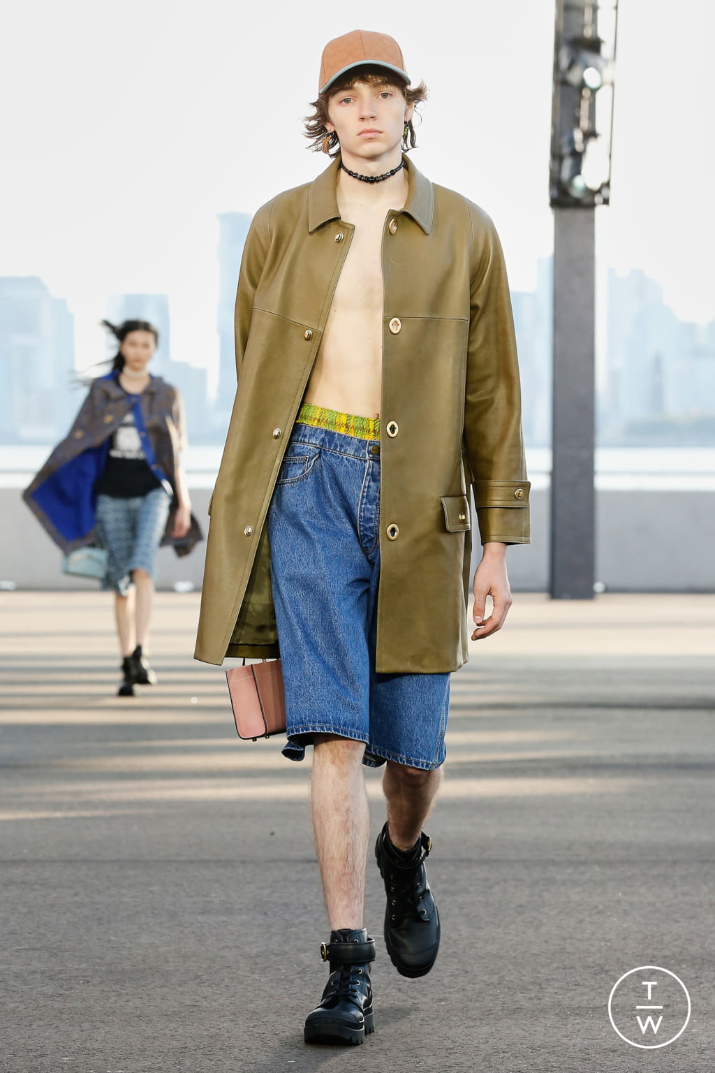 Fashion Week New York Spring/Summer 2022 look 13 from the Coach 1941 collection womenswear