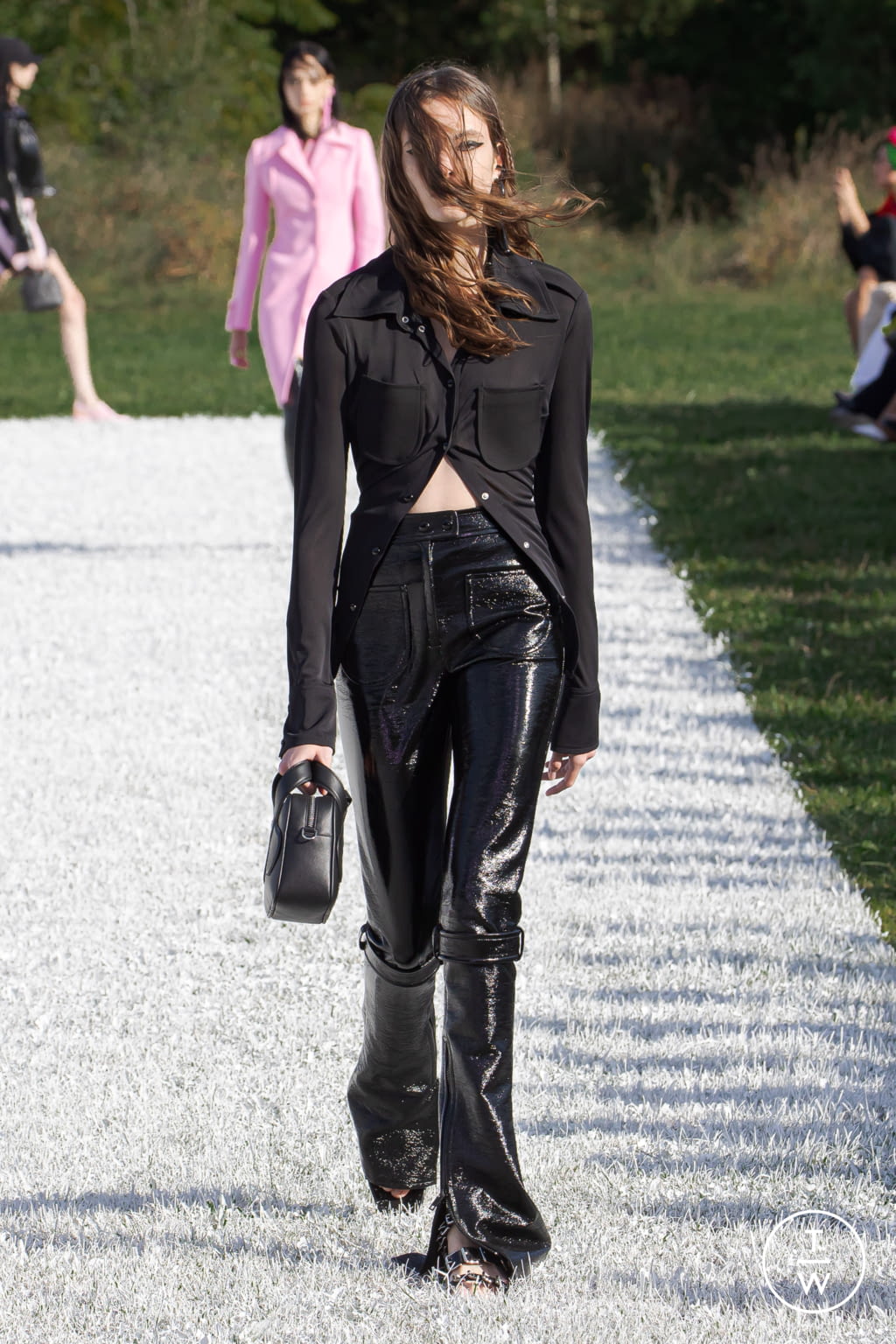 Fashion Week Paris Spring/Summer 2022 look 10 from the Courrèges collection womenswear
