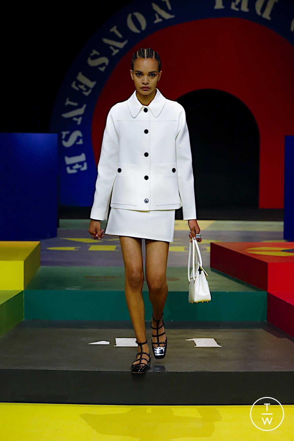 Fashion Week Paris Spring/Summer 2022 look 32 from the Christian Dior collection womenswear