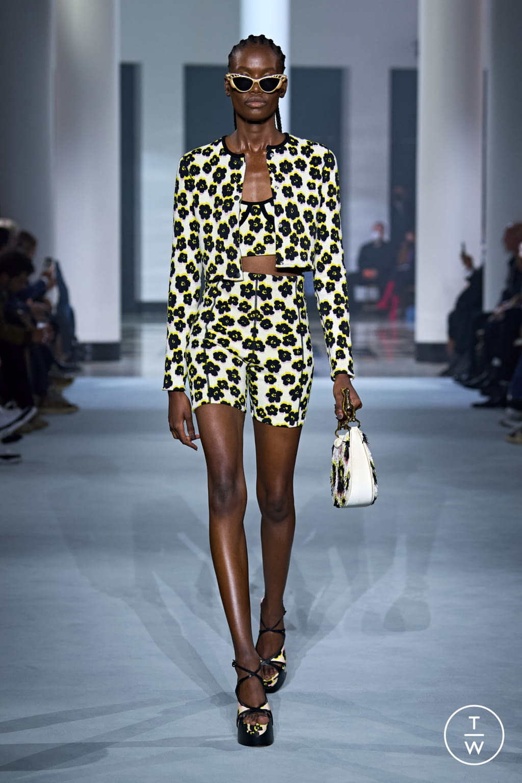 Fashion Week Paris Spring/Summer 2022 look 7 from the Lanvin collection womenswear
