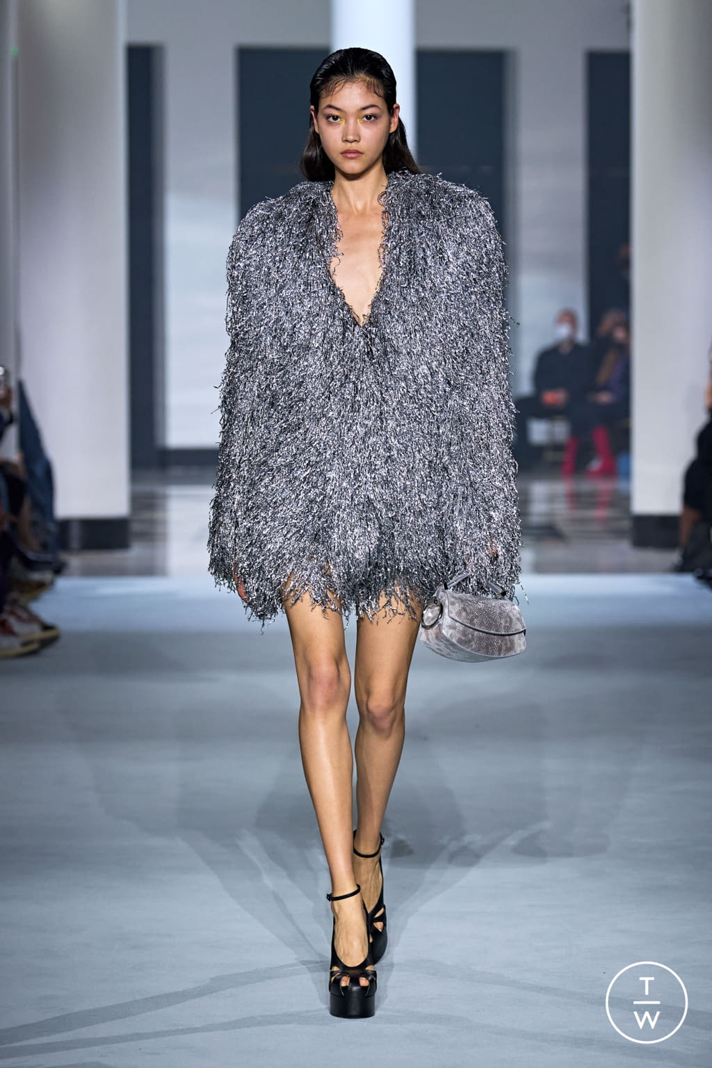 Fashion Week Paris Spring/Summer 2022 look 27 from the Lanvin collection womenswear