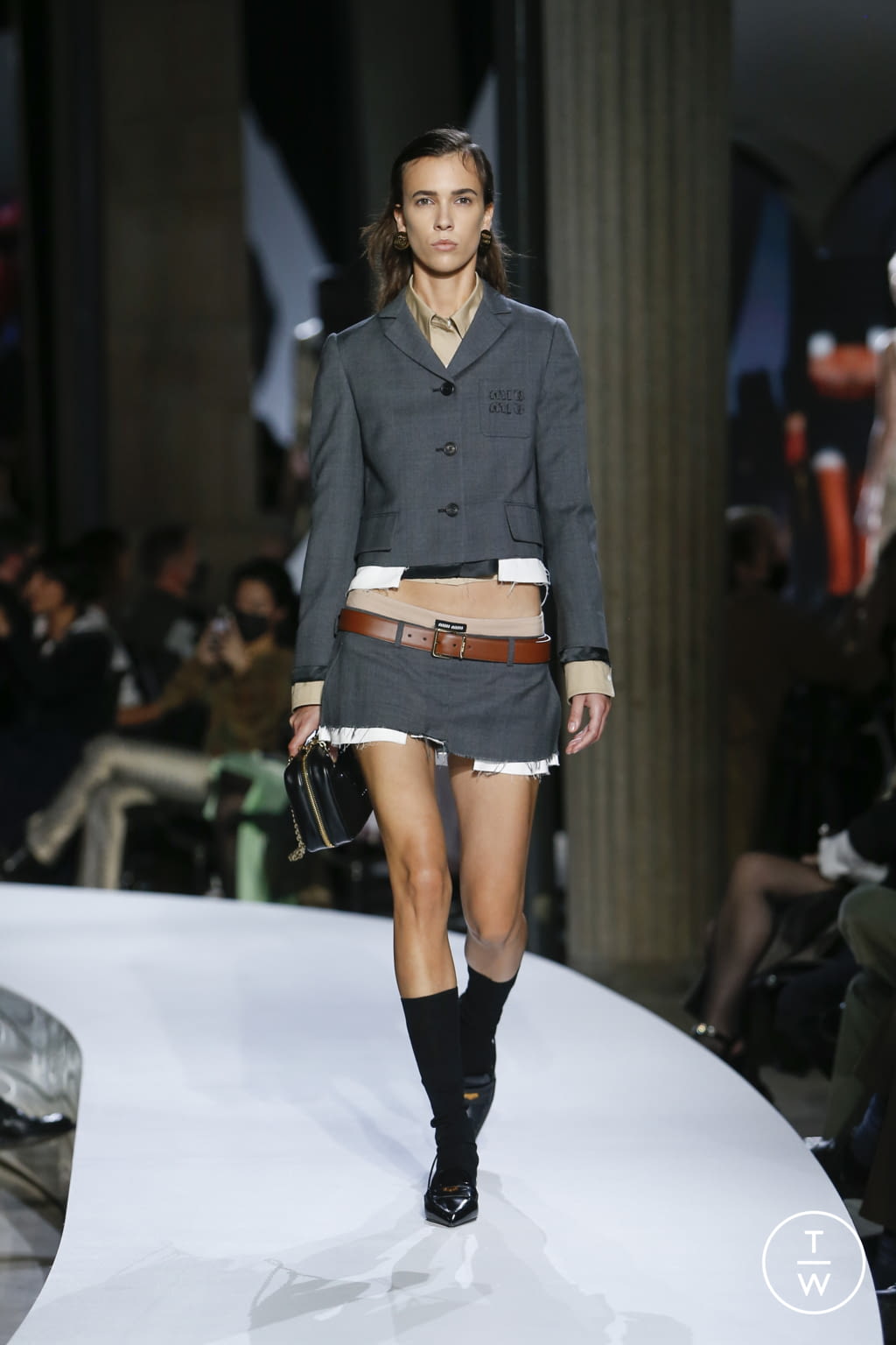 Fashion Week Paris Spring/Summer 2022 look 15 from the Miu Miu collection womenswear