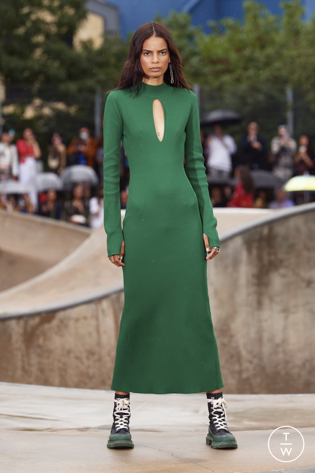 Fashion Week New York Resort 2022 look 15 from the Monse collection womenswear