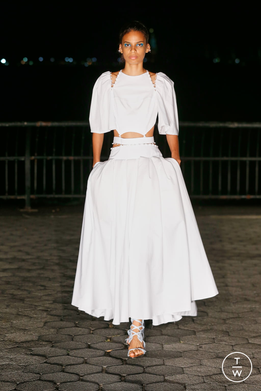 Fashion Week New York Spring/Summer 2022 look 28 from the Prabal Gurung collection womenswear