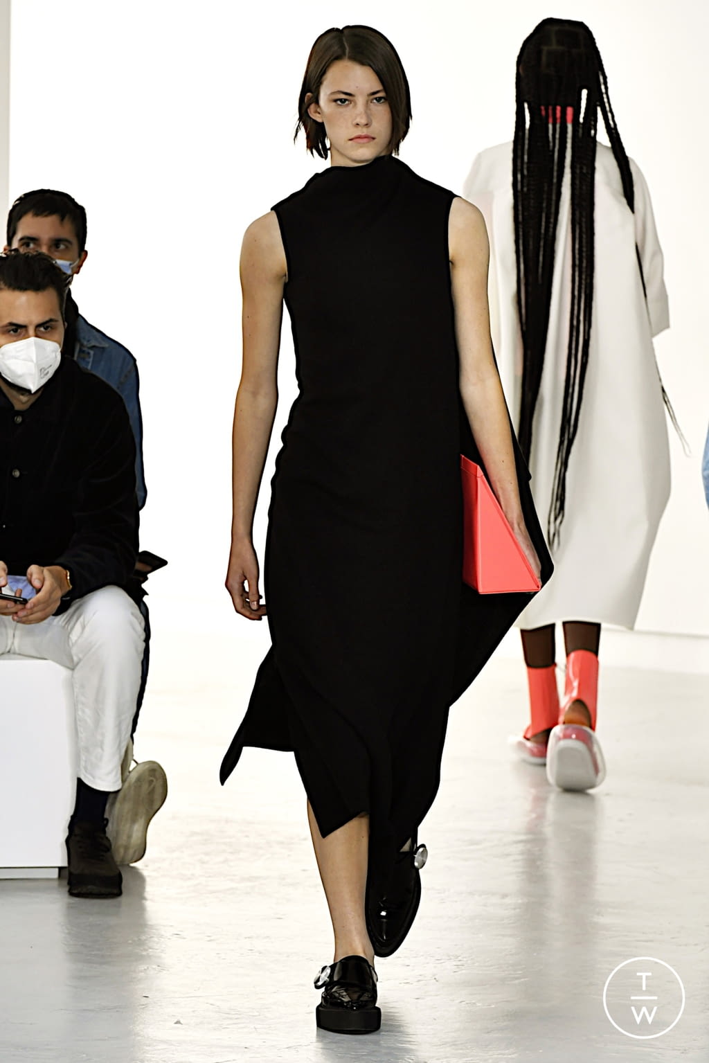 Fashion Week Paris Spring/Summer 2022 look 17 from the Shang Xia collection womenswear
