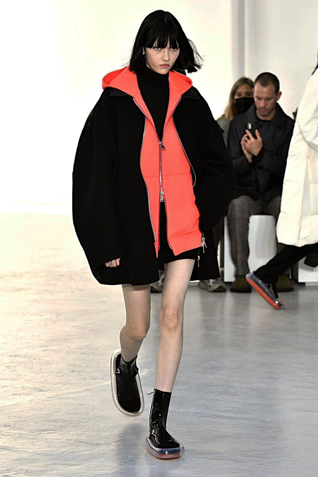 Fashion Week Paris Spring/Summer 2022 look 2 from the Shang Xia collection womenswear