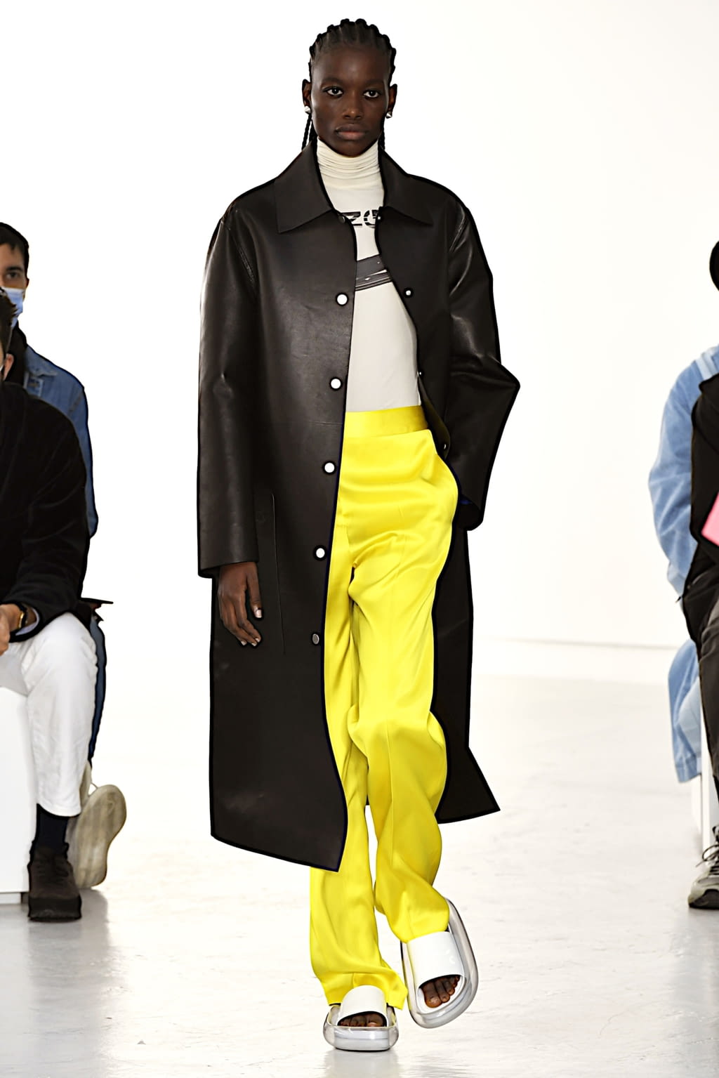 Fashion Week Paris Spring/Summer 2022 look 9 from the Shang Xia collection womenswear